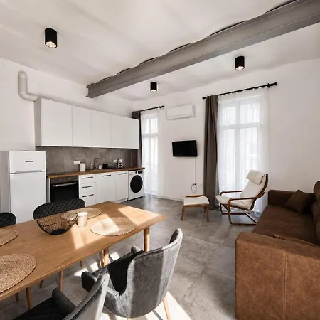 Ohrid 12 Lounge #2 Апартаменти *